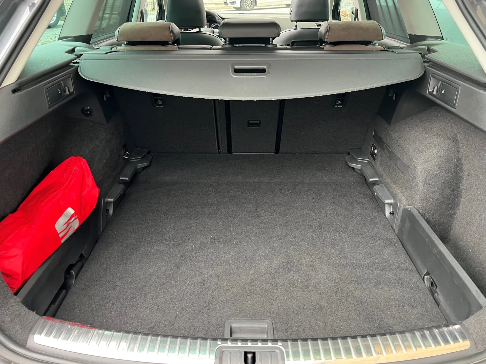 SEAT Leon X-Perience 2.0 TDi DSG 4Drive 48