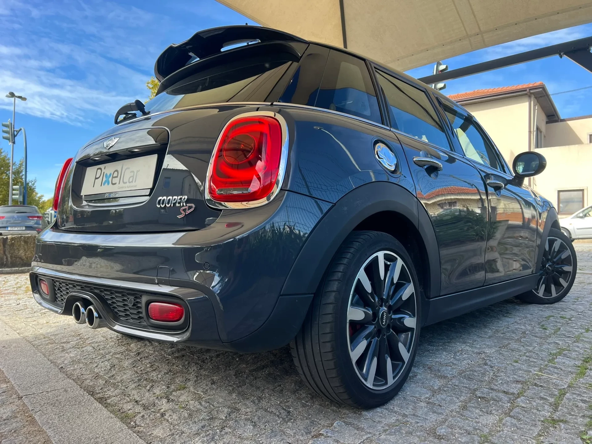 MINI 5 Portas Cooper SD 7