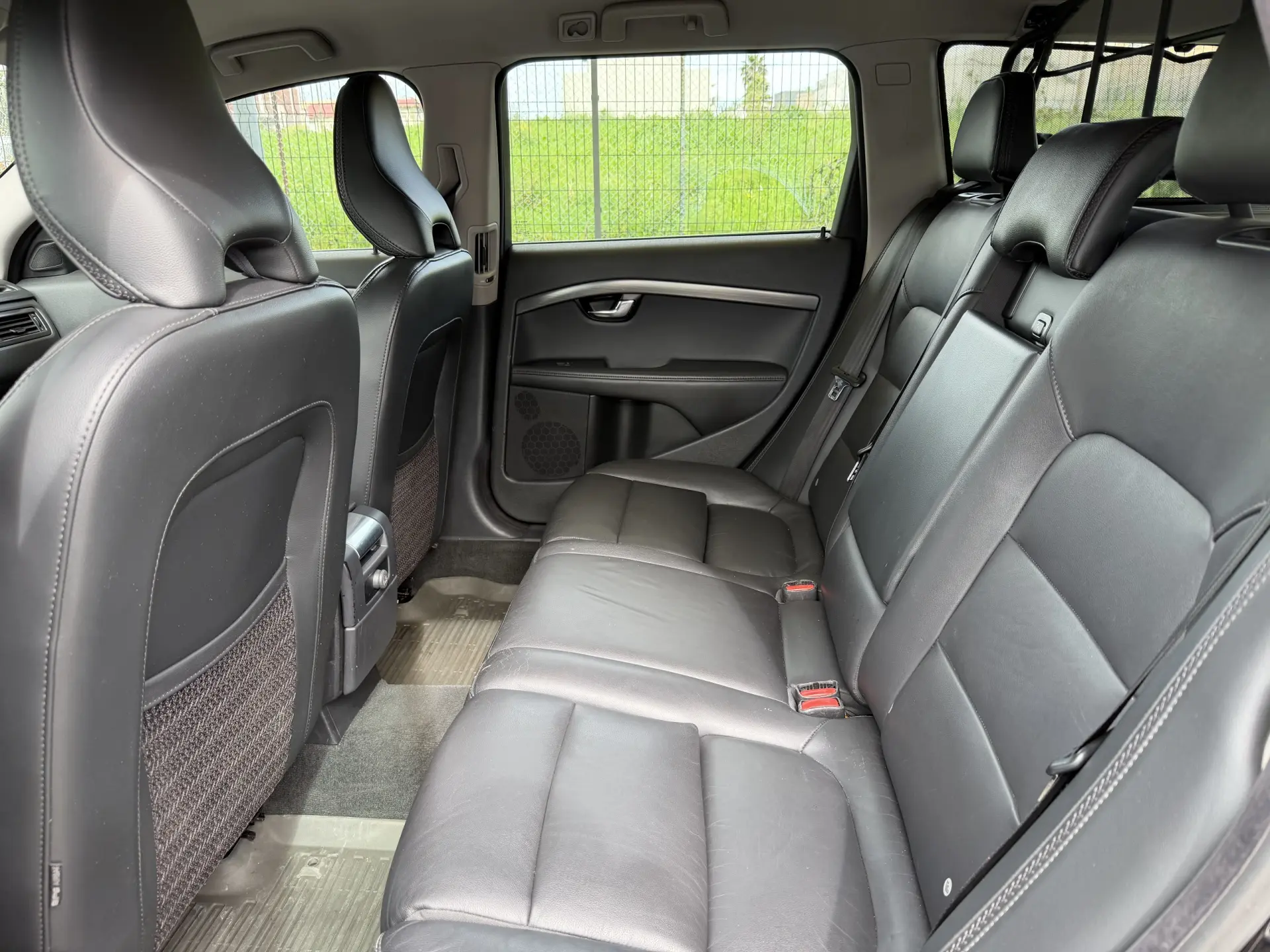 Volvo XC 70 2.0 D4 DYNAMIQUE SUMMUM GEARTRONIC 43