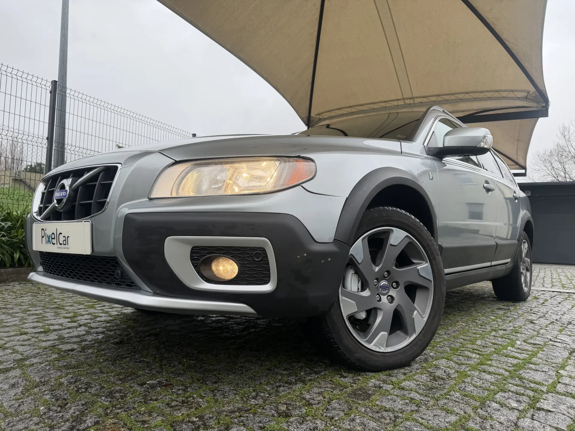 Volvo XC 70 2