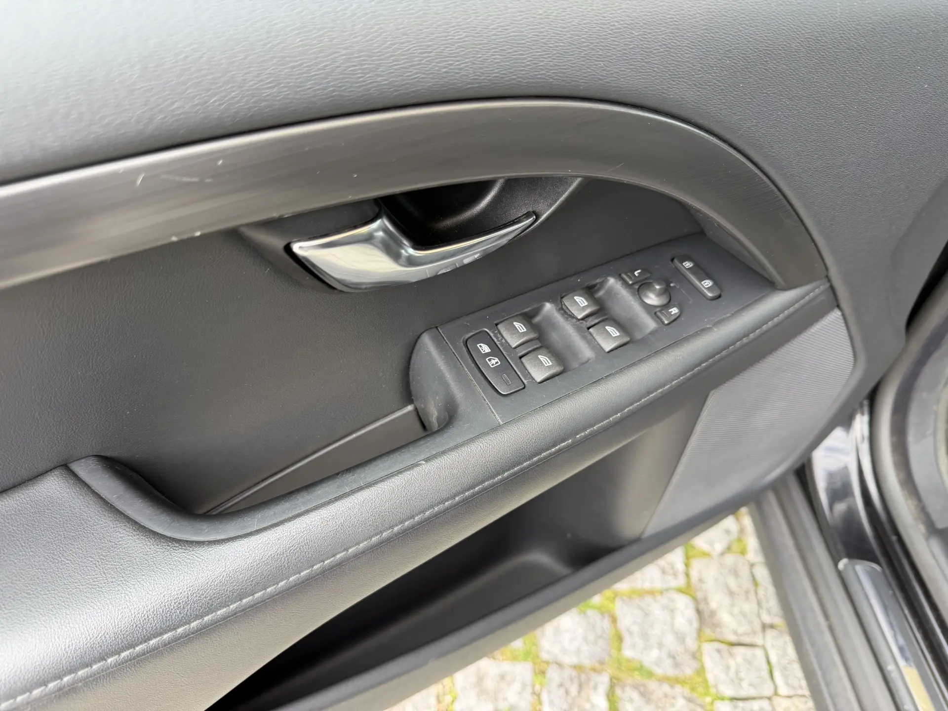 Volvo XC 70 2.0 D4 DYNAMIQUE SUMMUM GEARTRONIC 16