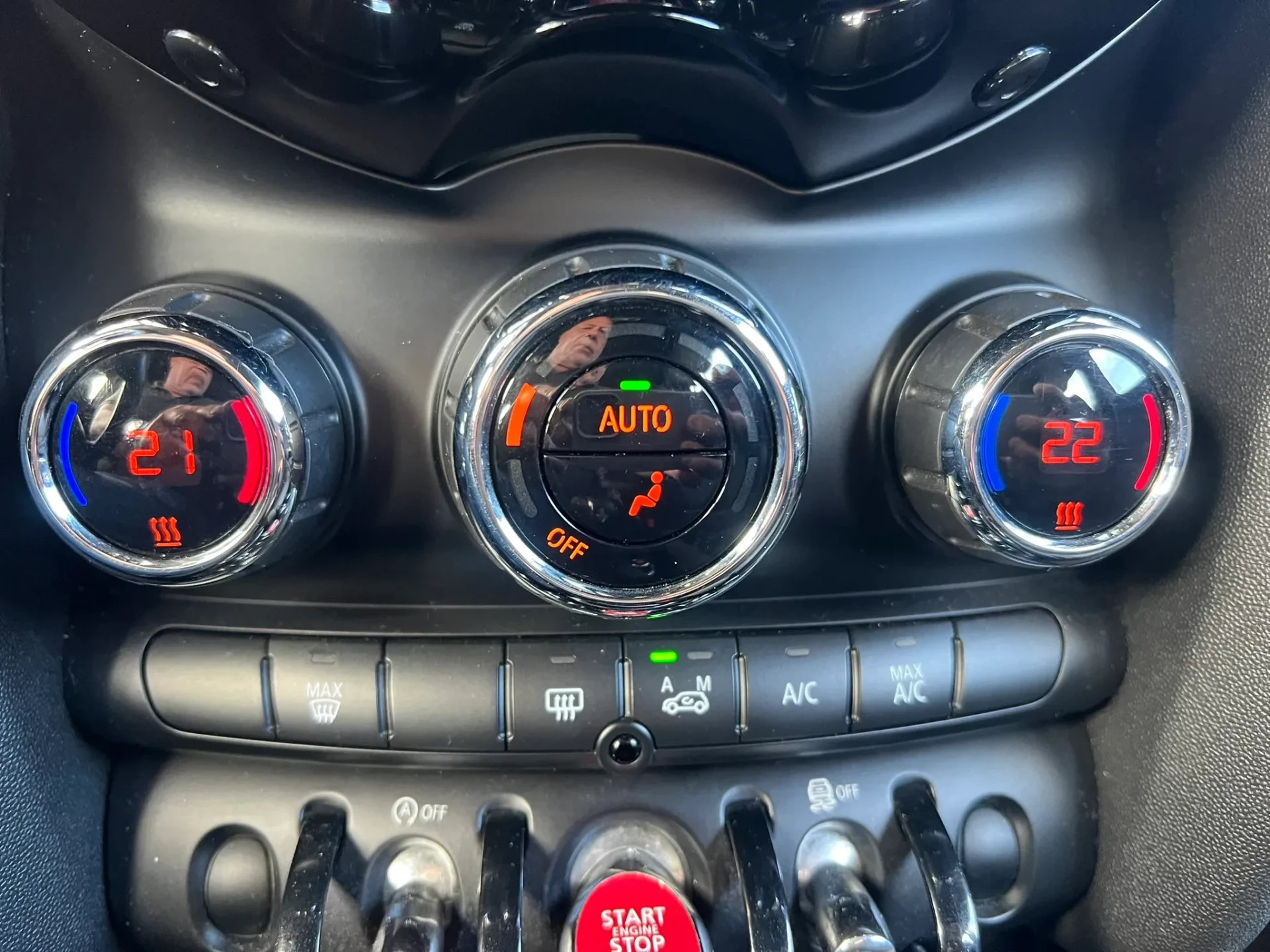 MINI 5 Portas Cooper SD 33