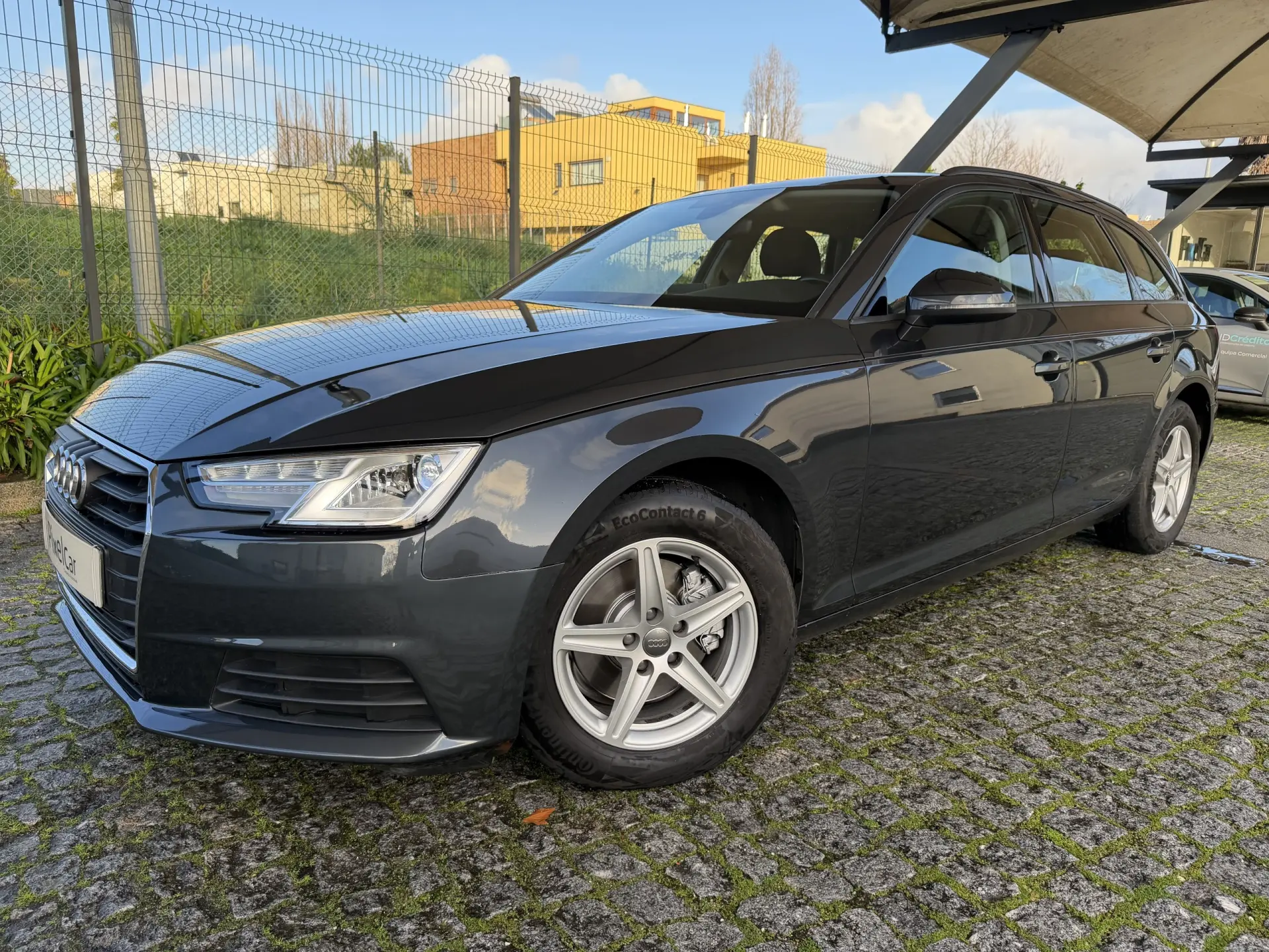 Audi A4 Avant 35 TDI S tronic 10