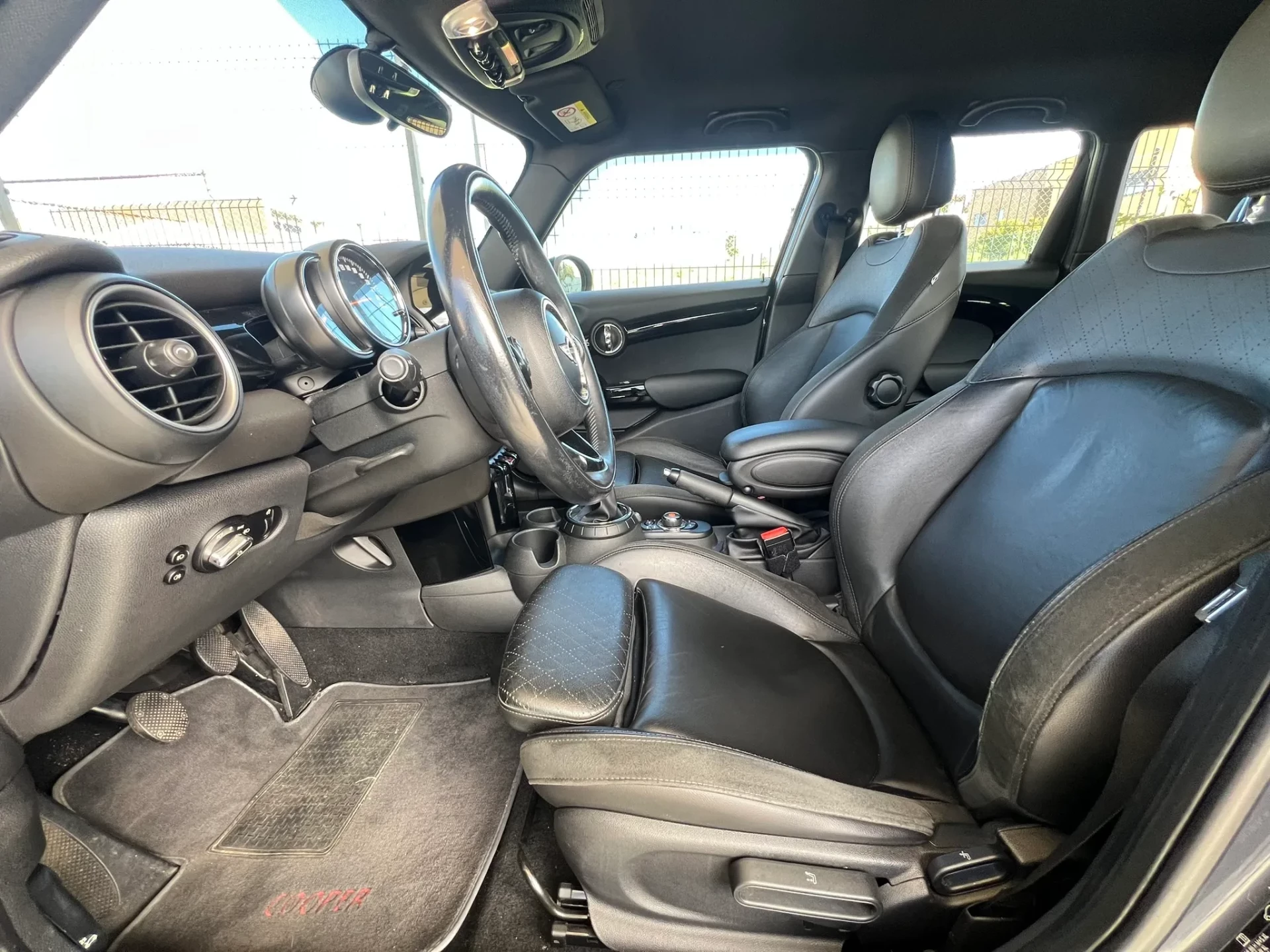 MINI 5 Portas Cooper SD 20