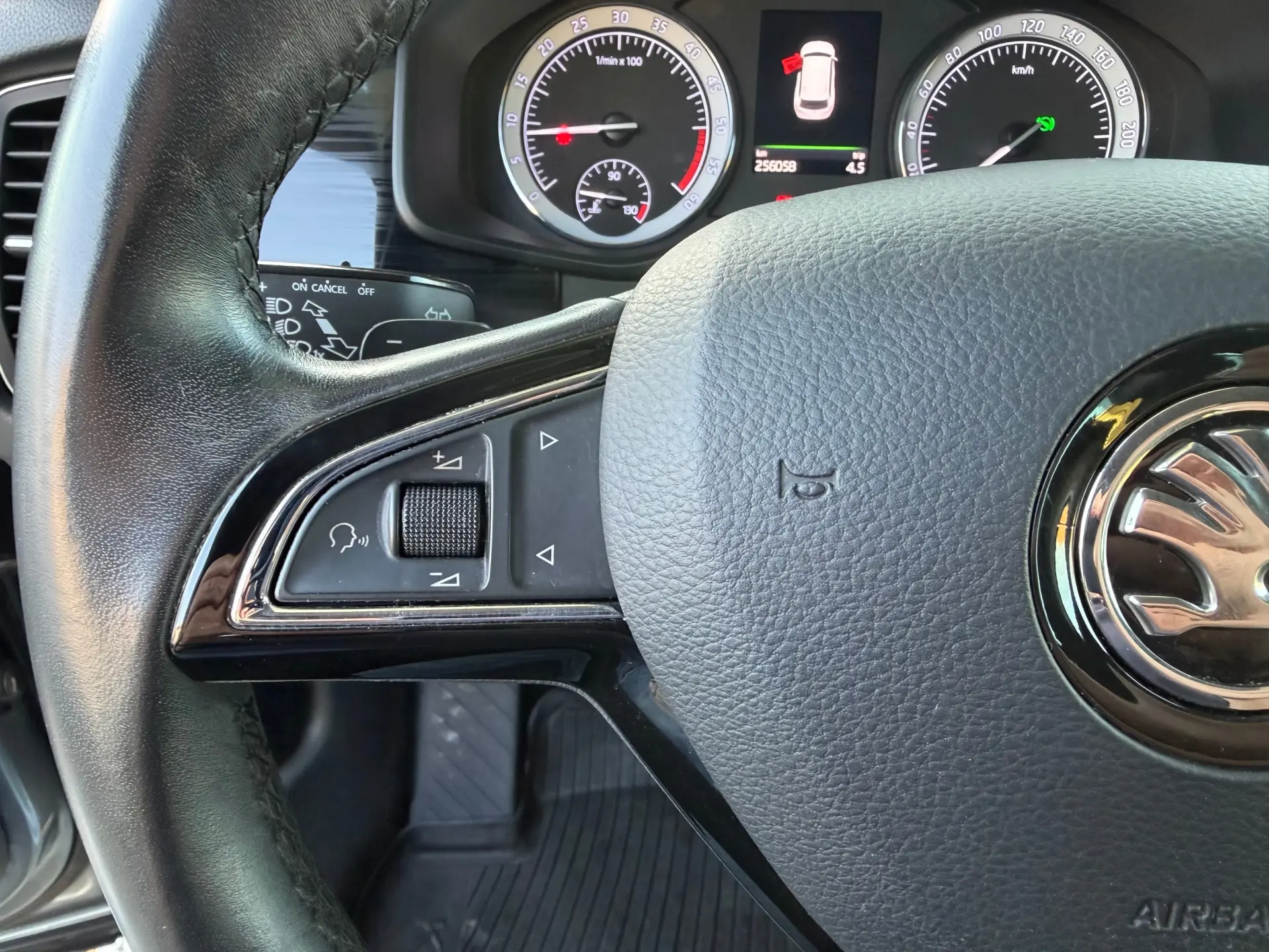 Skoda Kodiaq 2.0 TDI Ambition DSG 26