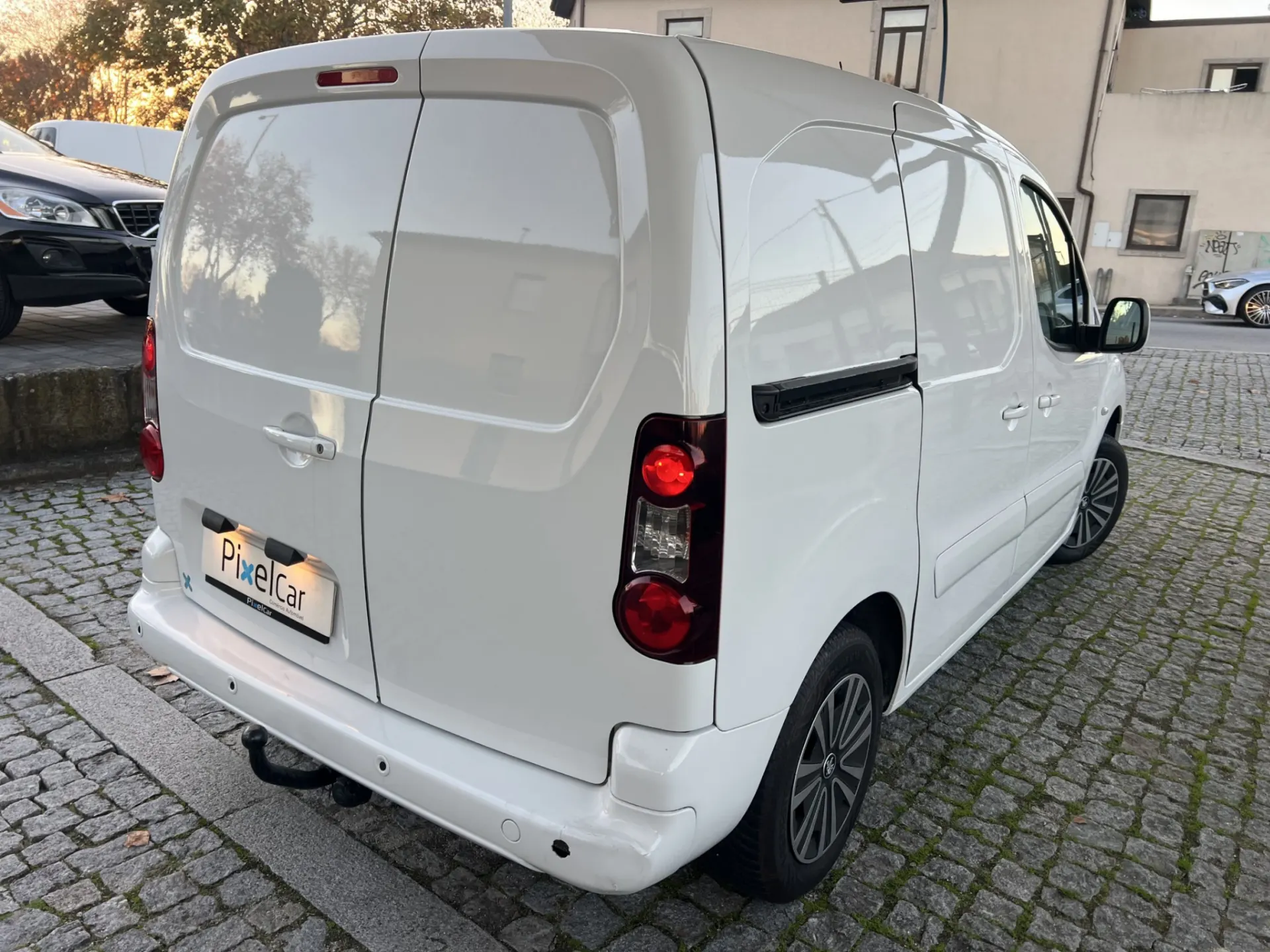 Peugeot Partner 1.6 e-HDi Confort 7