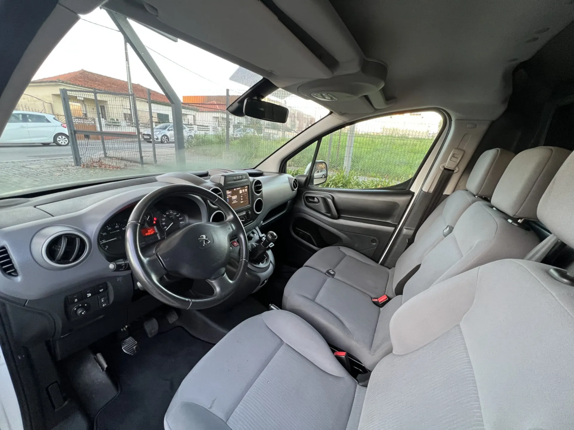 Peugeot Partner 1.6 e-HDi Confort 20