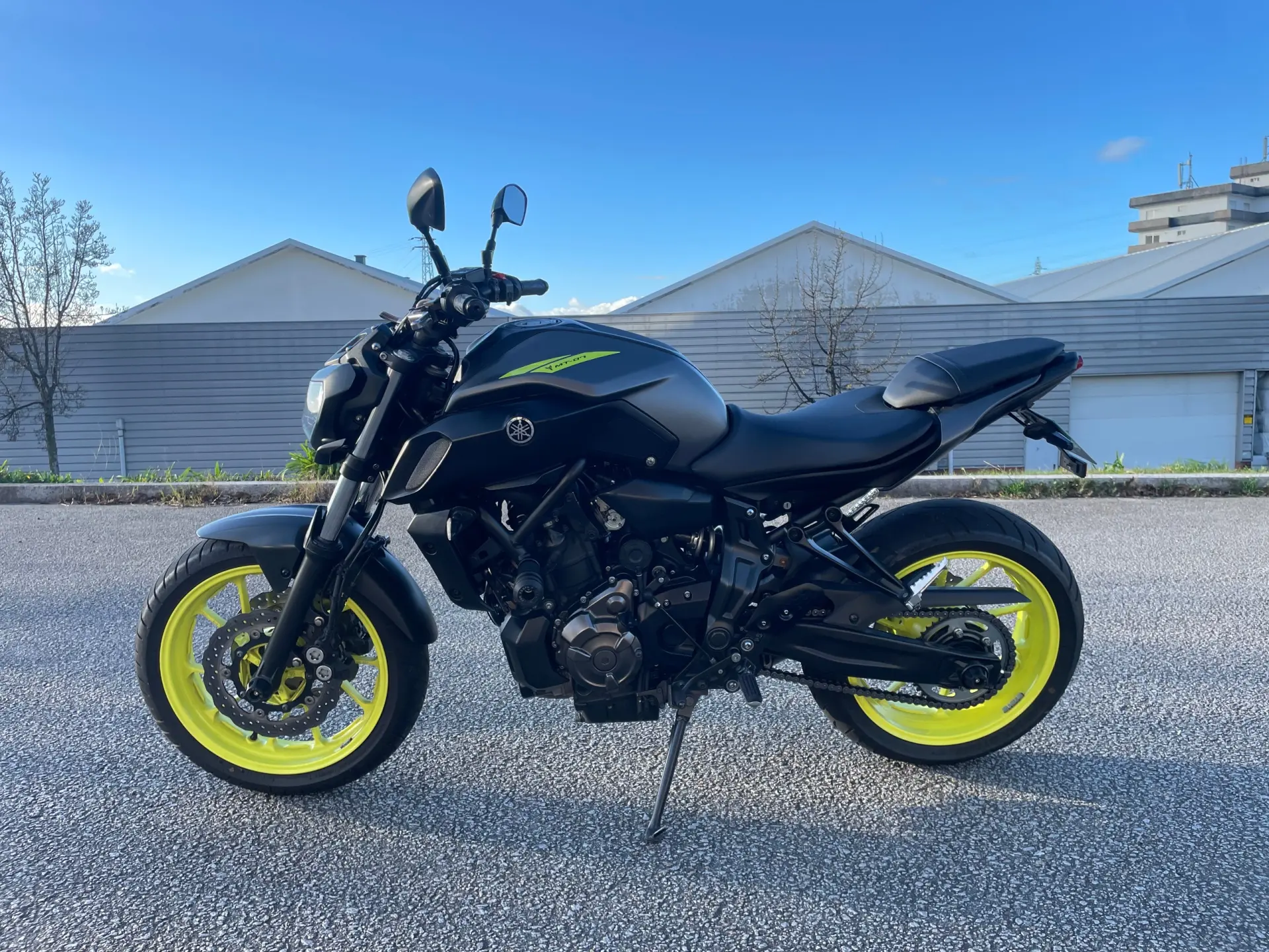 Yamaha MT-07 3