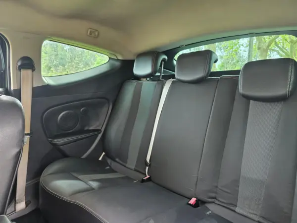 Renault Mégane Coupe Bose Edition 6