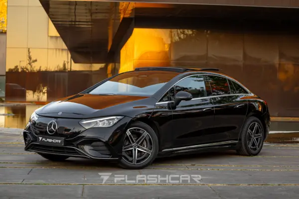 Mercedes-Benz EQE 300 AMG LINE 10