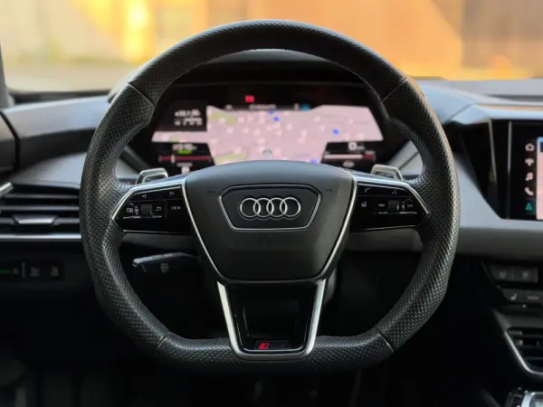 Audi e-tron GT quattro 44