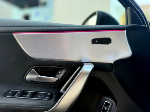 Mercedes-Benz A 250 e 8G-DCT Edition AMG Line 18