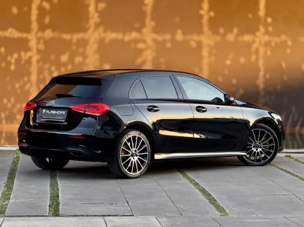 Mercedes-Benz A 250 e 8G-DCT Edition AMG Line 26