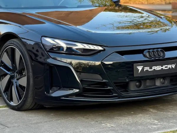 Audi e-tron GT quattro 13