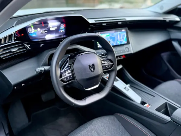 Peugeot e-308 54 kWh Style 16