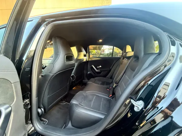 Mercedes-Benz A 250 e 8G-DCT Edition AMG Line 3