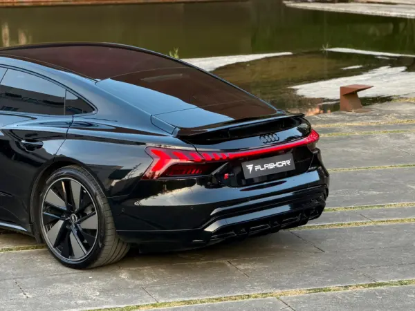 Audi e-tron GT quattro 56