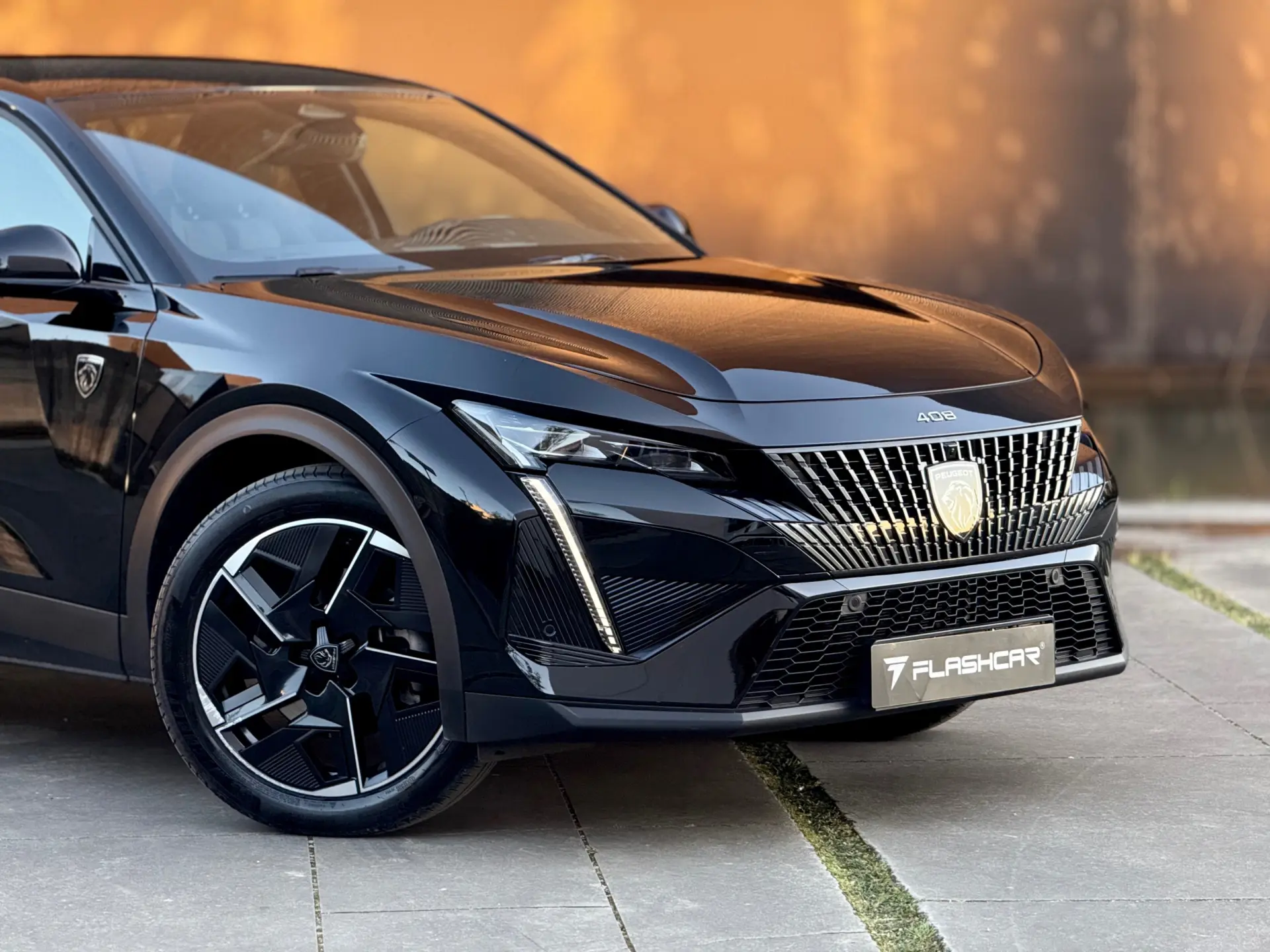 Peugeot 408 1.6 Hybrid GT e-EAT8 31