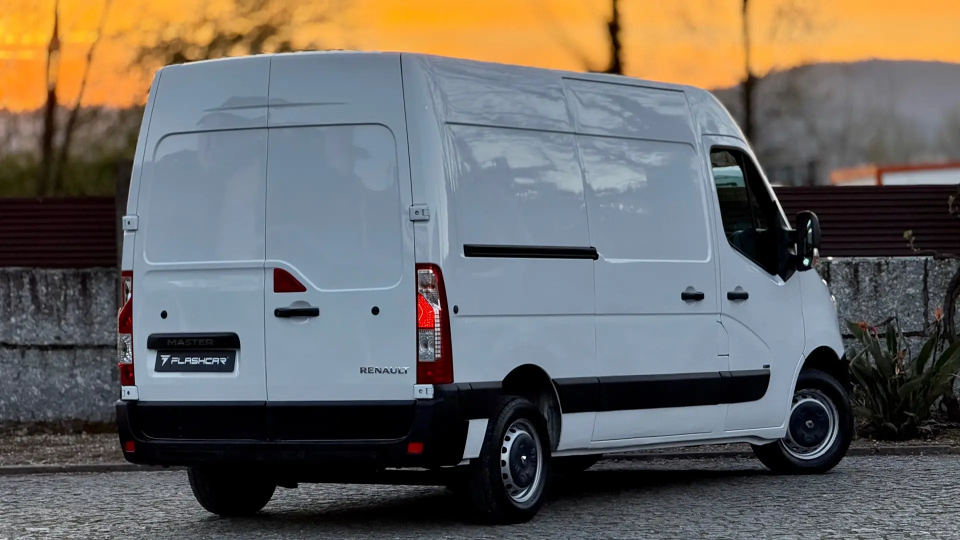 Renault Master E-Tech L2H2 3T5 Advance Autonomia Urbana 15