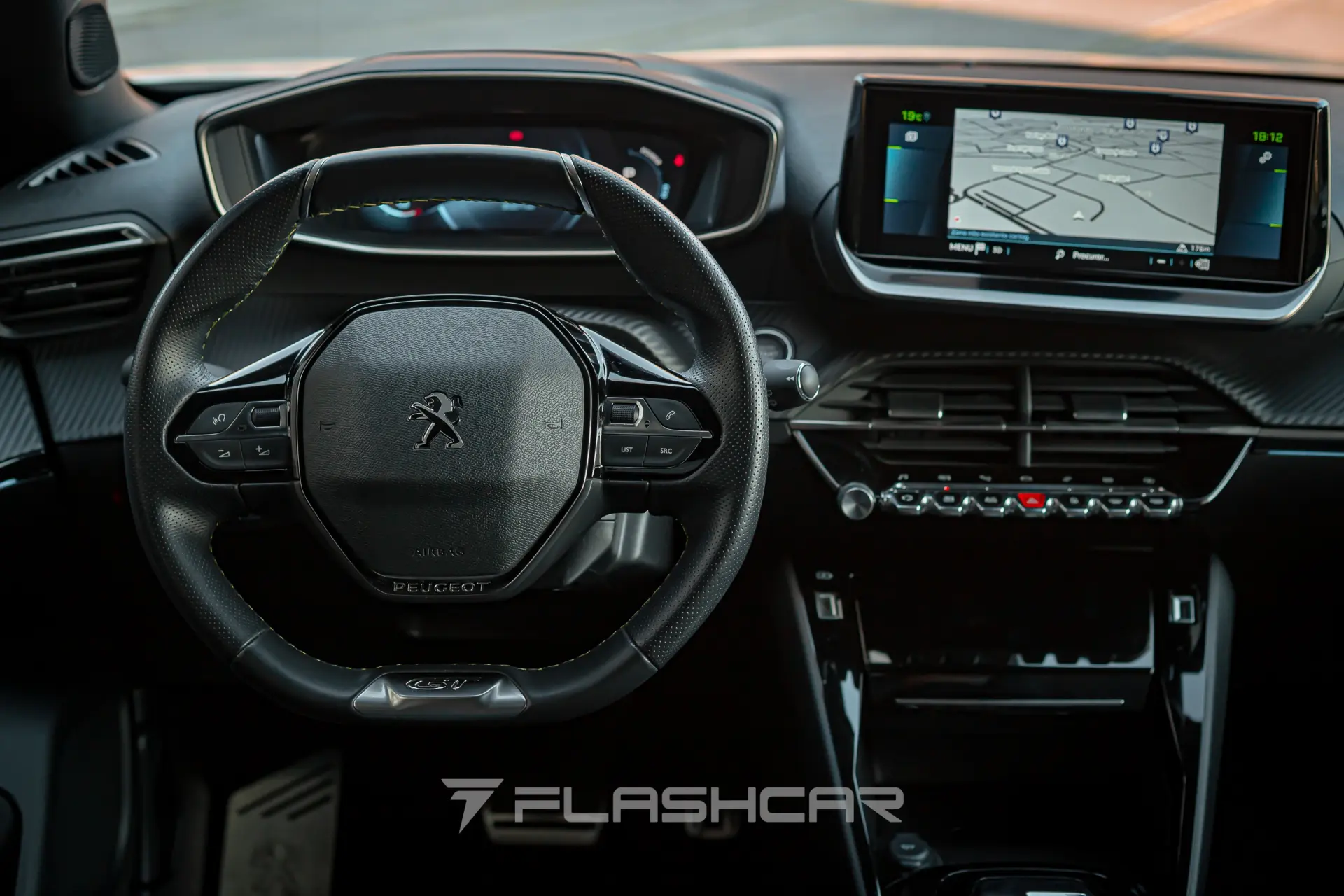 Peugeot e-2008 GT 20