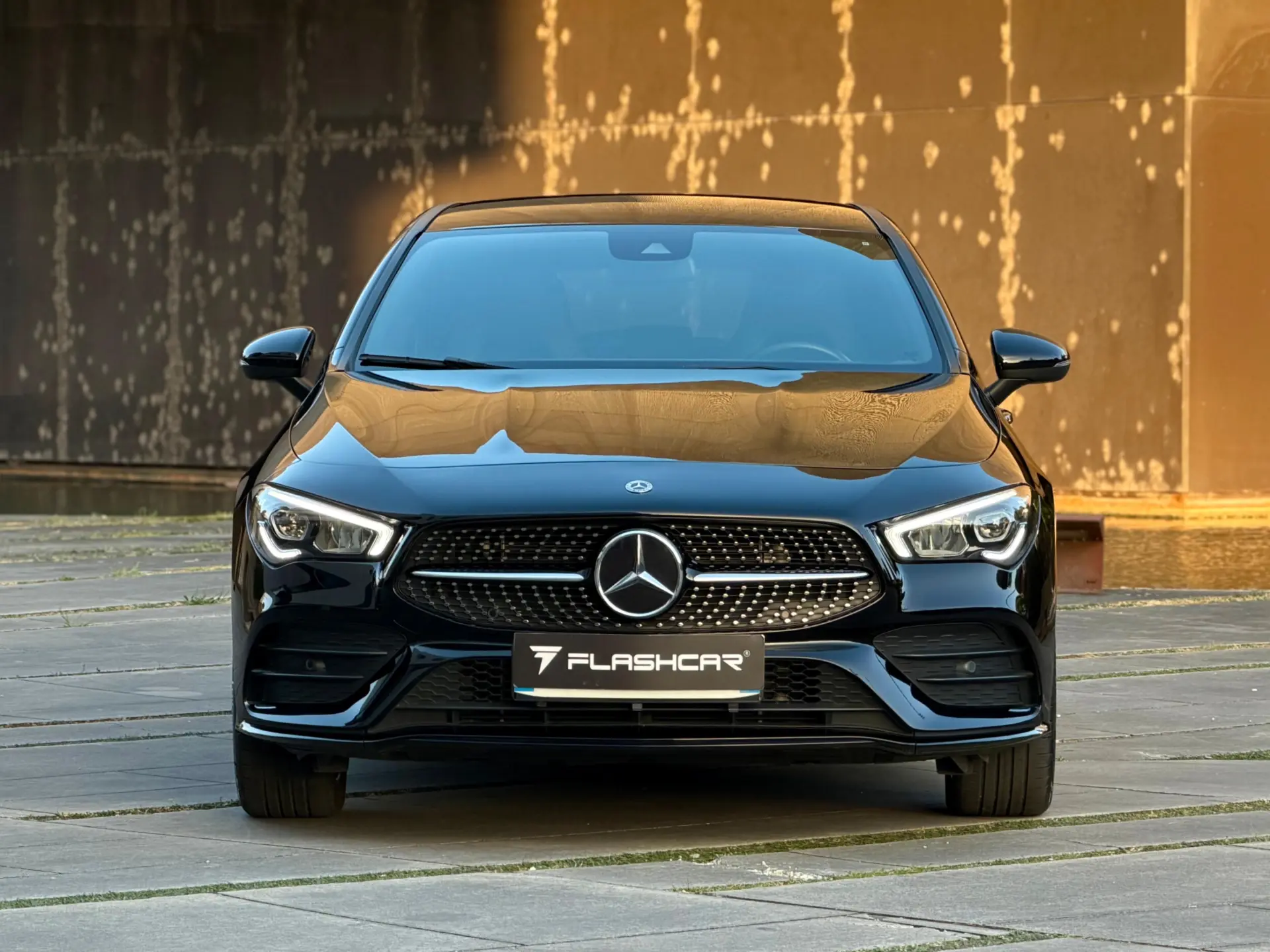 Mercedes-Benz CLA 250 e Shooting Brake AMG Line 22