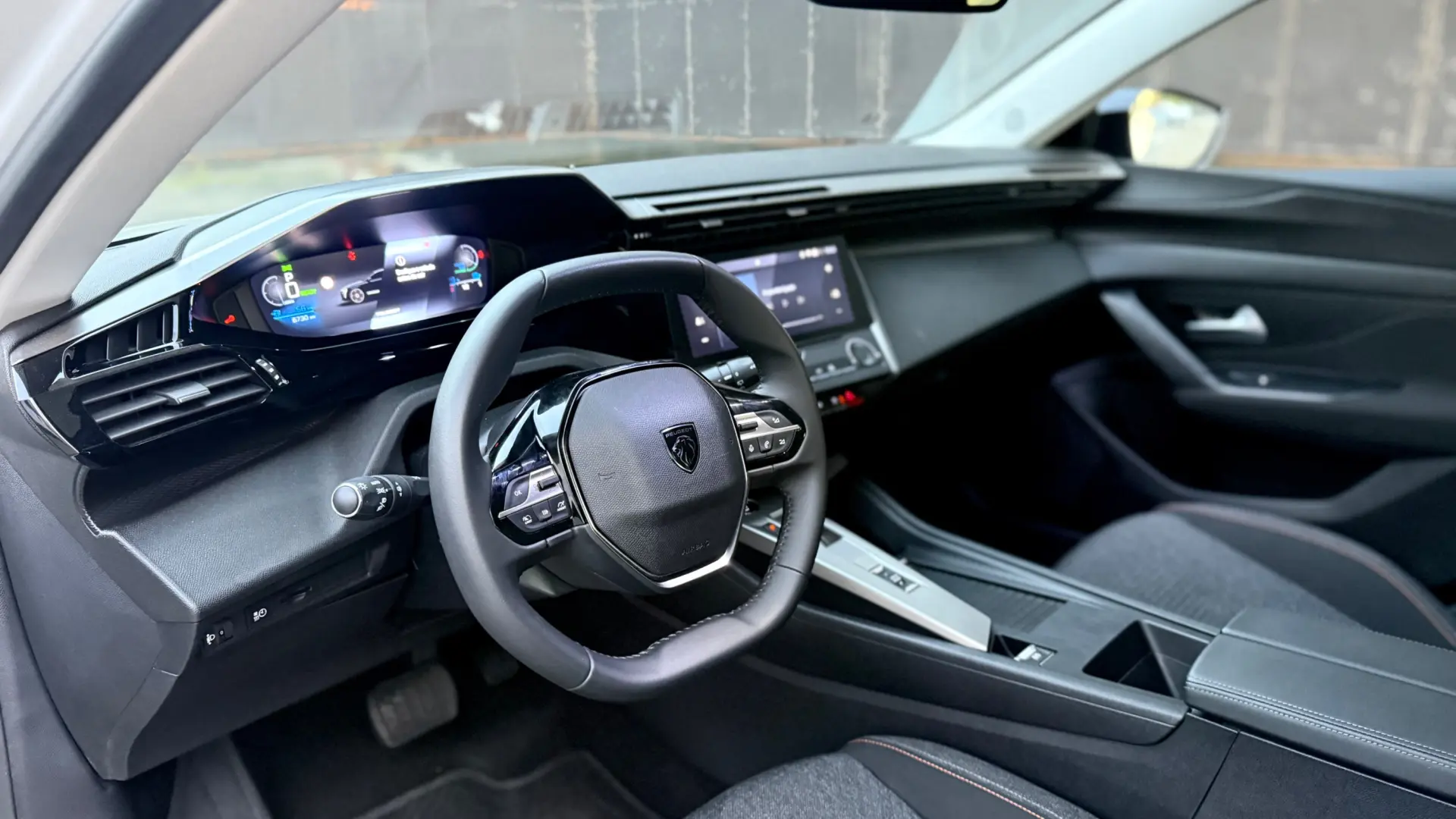 Peugeot e-308 54 kWh Style 12