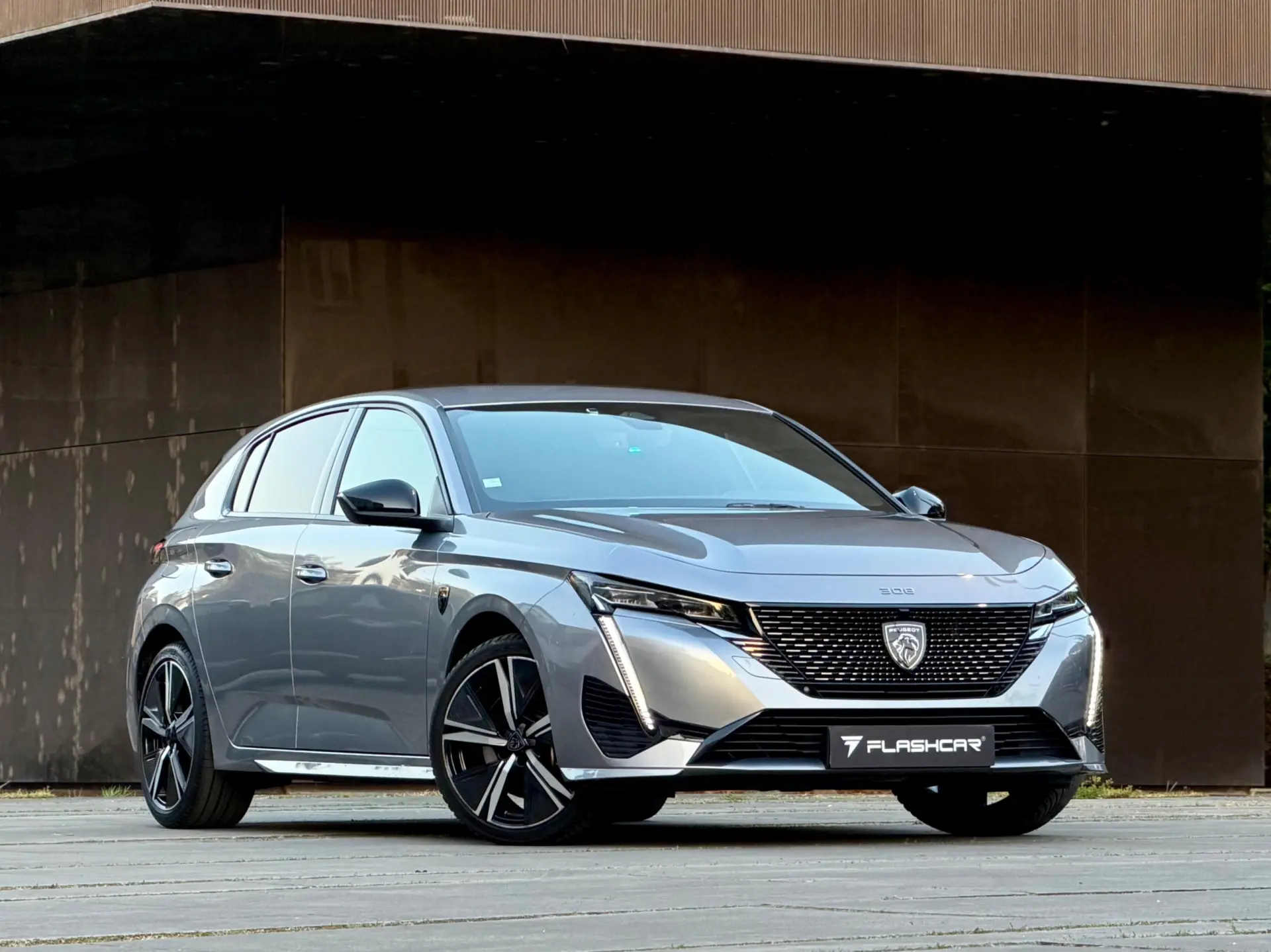 Peugeot 308 1.6 Hybrid GT Pack e-EAT8 18