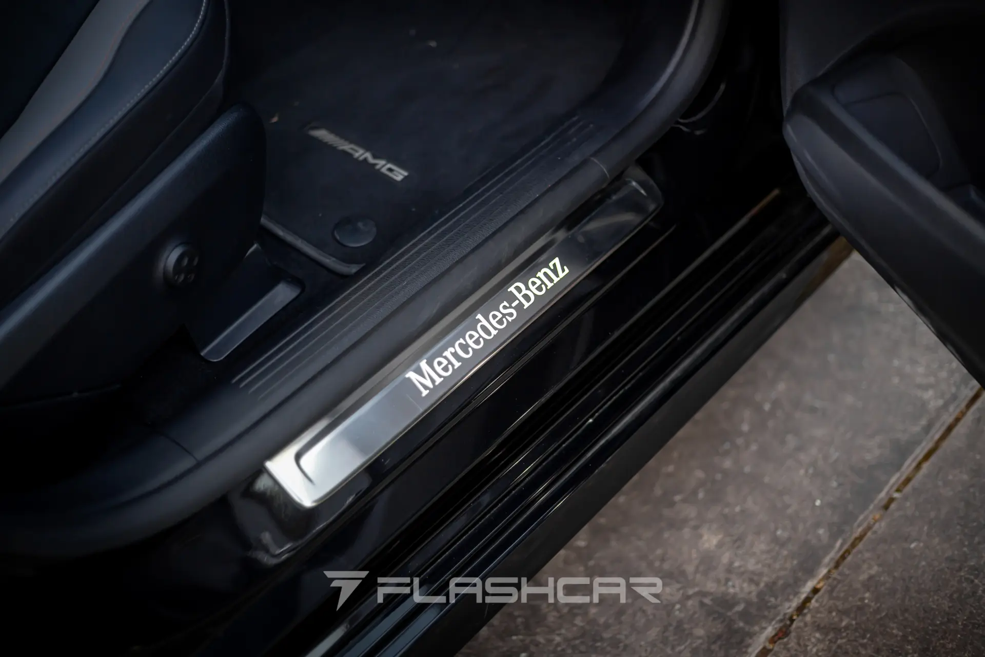 Mercedes-Benz EQE 300 AMG LINE 40