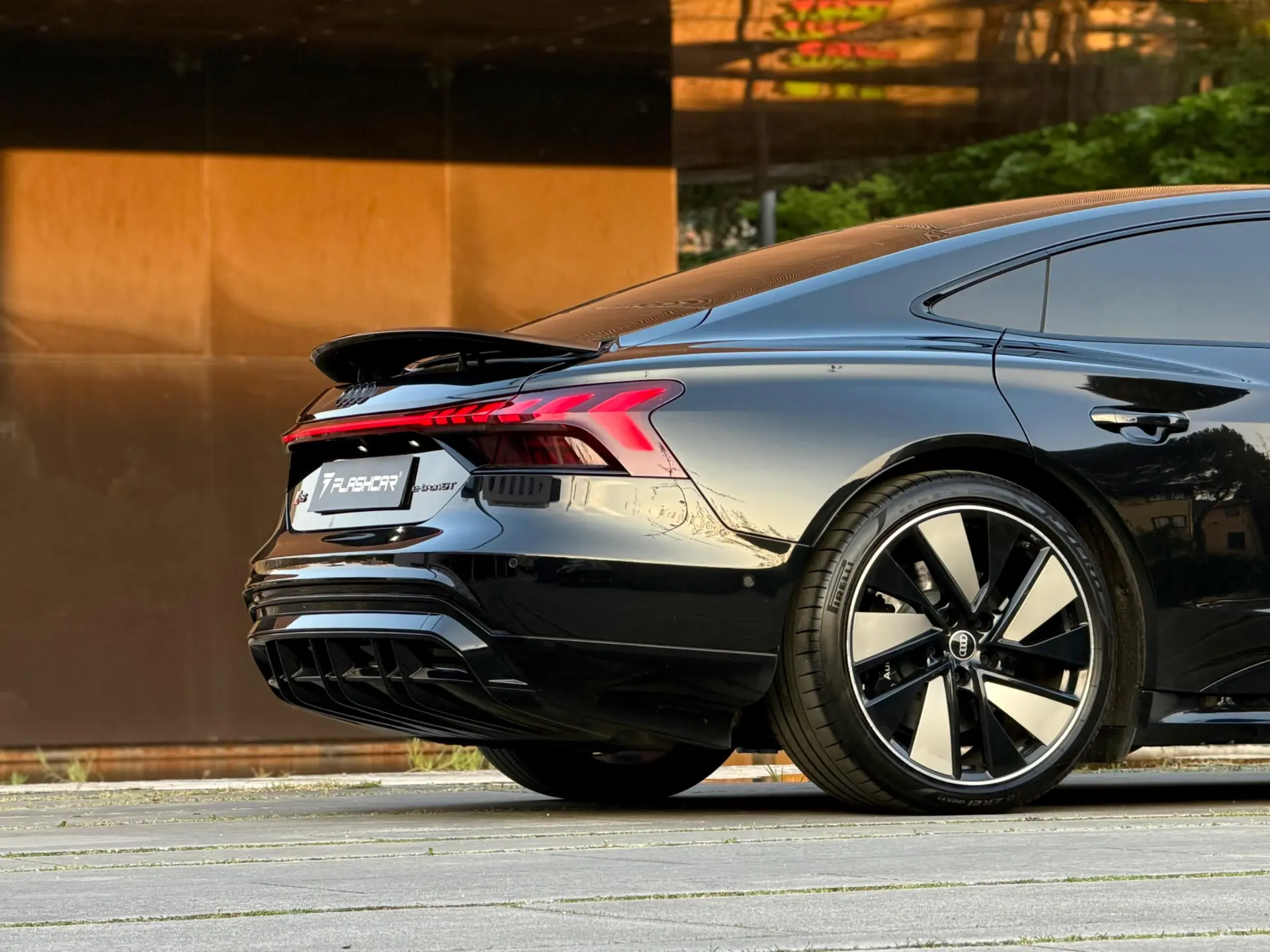 Audi e-tron GT quattro 57