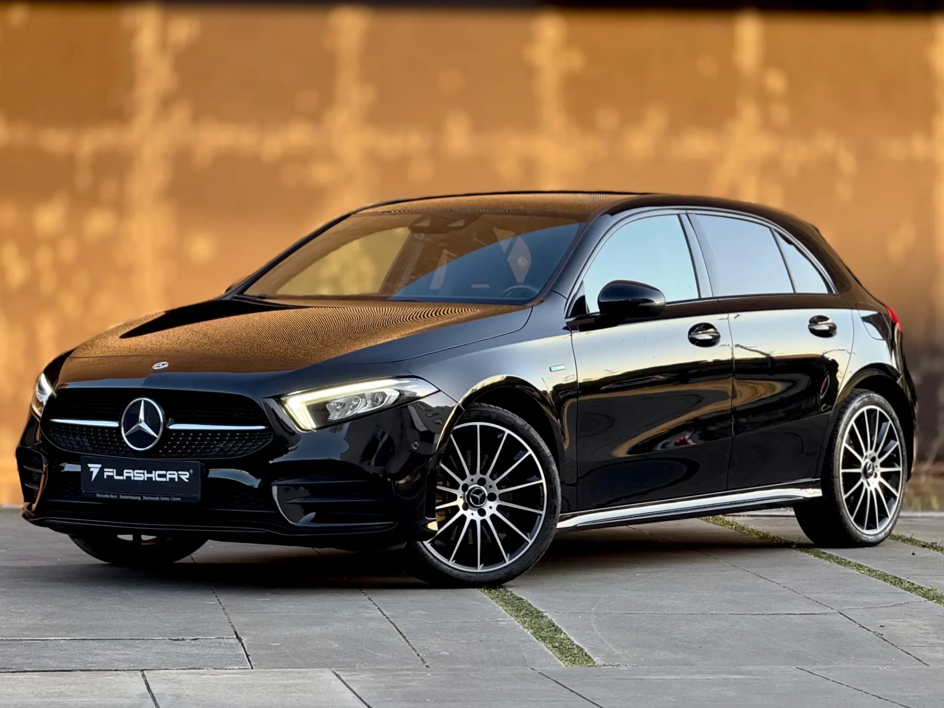 Mercedes-Benz A 250 e 8G-DCT Edition AMG Line 12