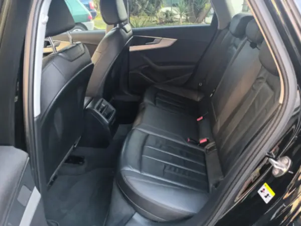 Audi A4 Avant 2.0 TDI Advance 20