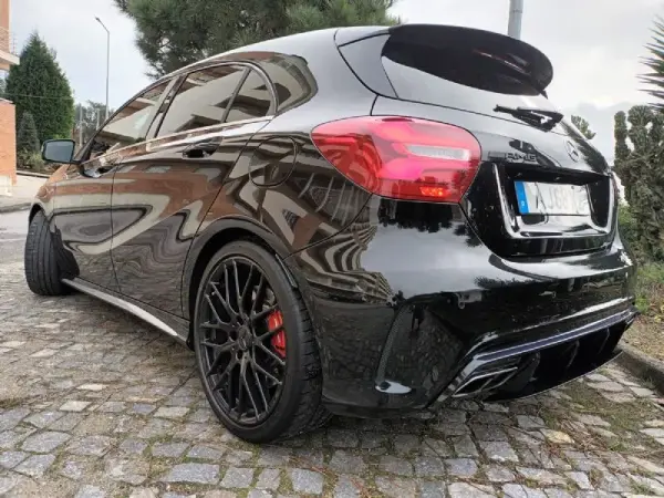 Mercedes-Benz A 45 AMG 4-Matic 5