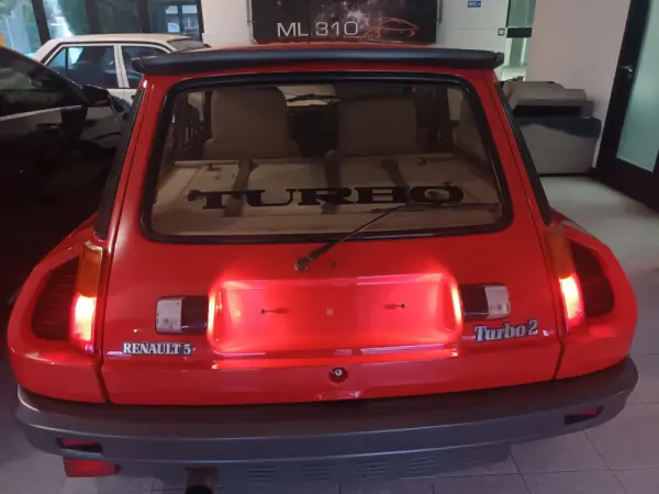 Renault 5 Turbo 2 3