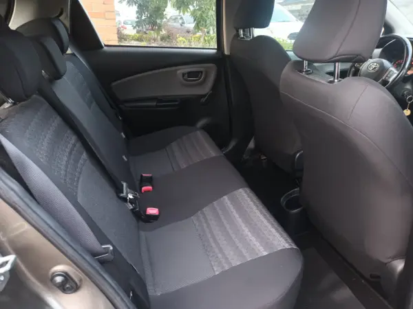 Toyota Yaris 1.4 D-4D Comfort 15