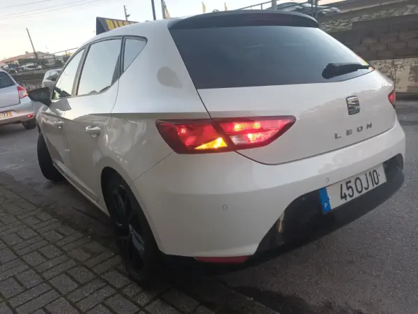 SEAT Leon 1.6 TDI Style Ecomotive 5