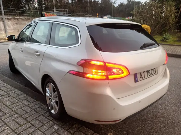 Peugeot 308 SW 1.6 e-HDi Active 6