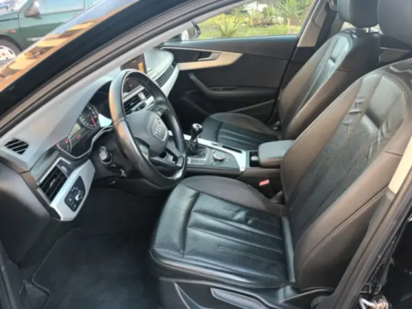 Audi A4 Avant 2.0 TDI Advance 17