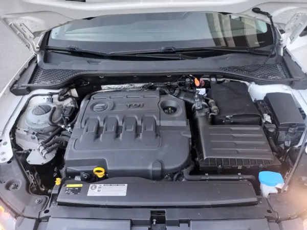 SEAT Leon 1.6 TDI Style Ecomotive 24