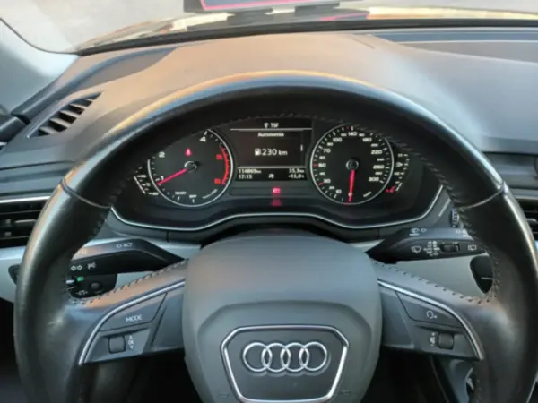 Audi A4 Avant 2.0 TDI Advance 12