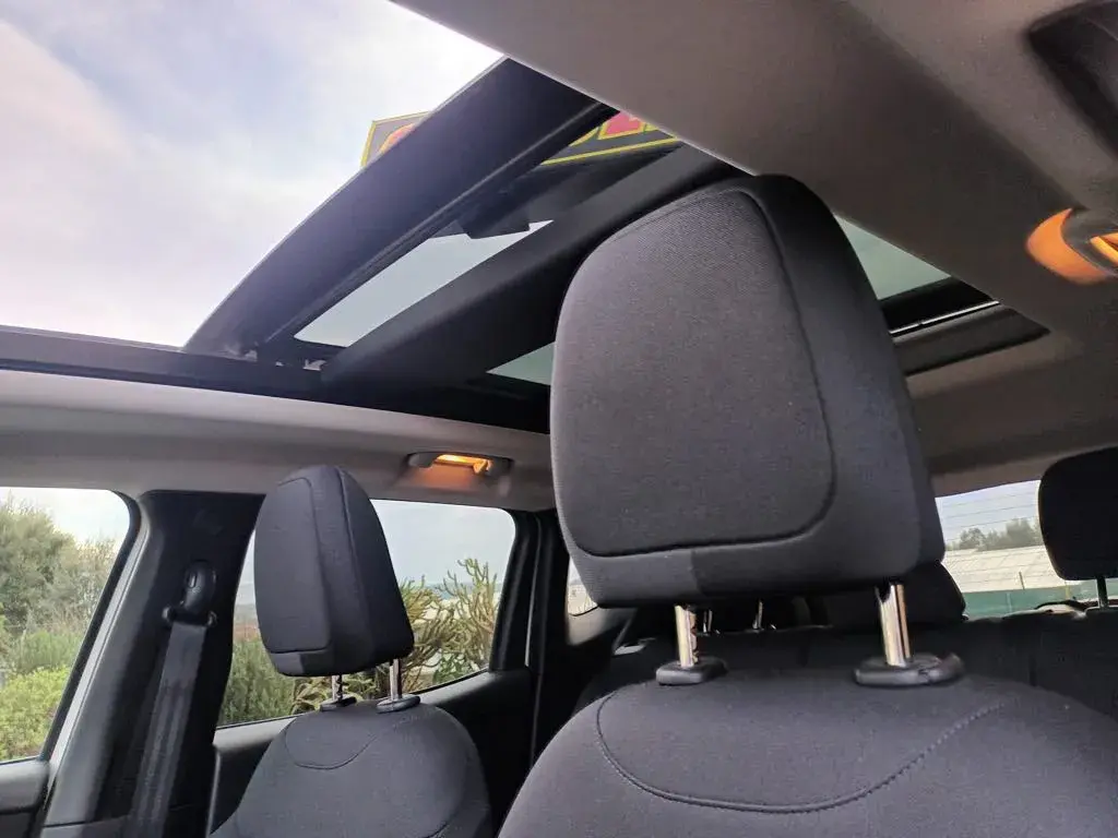 Jeep Renegade 1.0 T Orange Edition 27