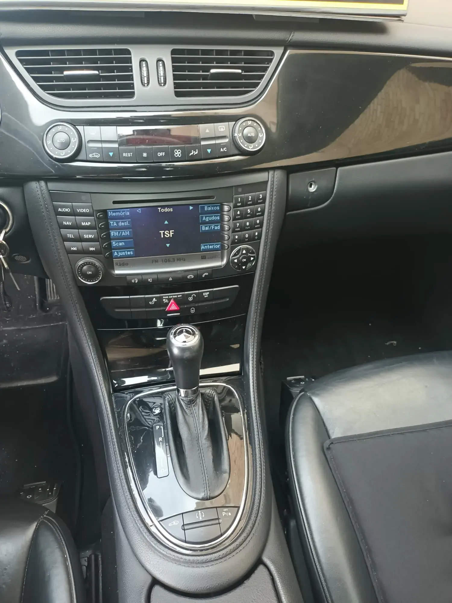 Mercedes-Benz CLS 320 CDi 14