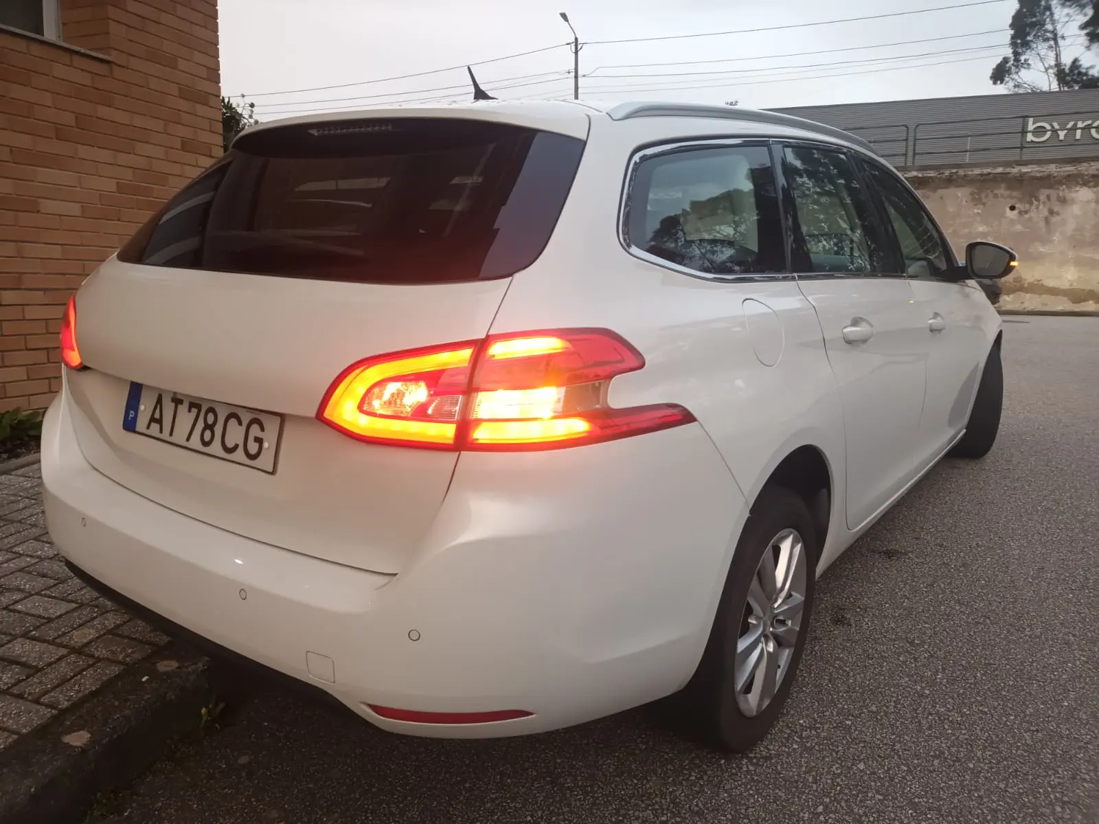 Peugeot 308 SW 1.6 e-HDi Active 9