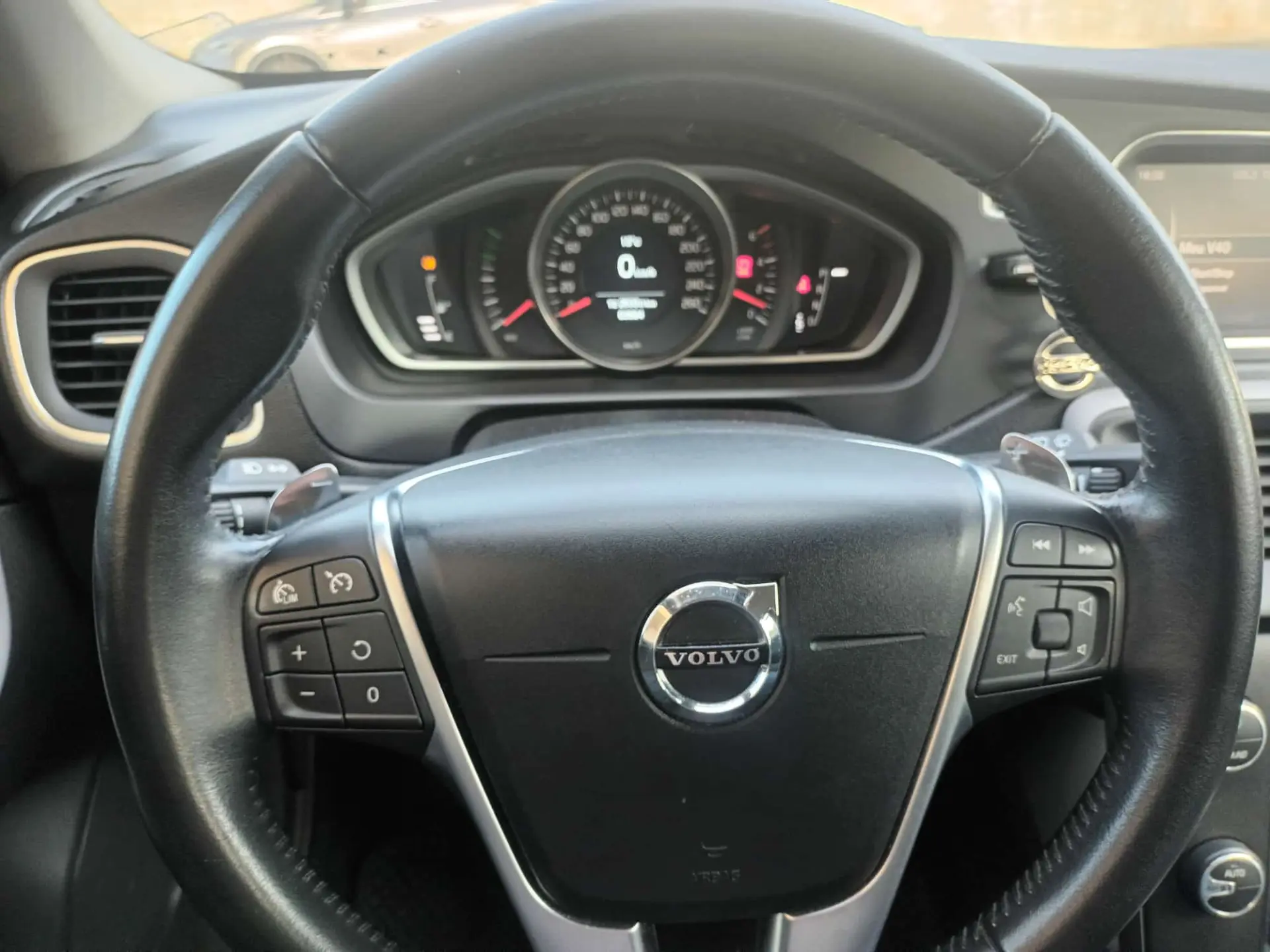Volvo V40 Cross Country 2.0 D3 Geartronic 13