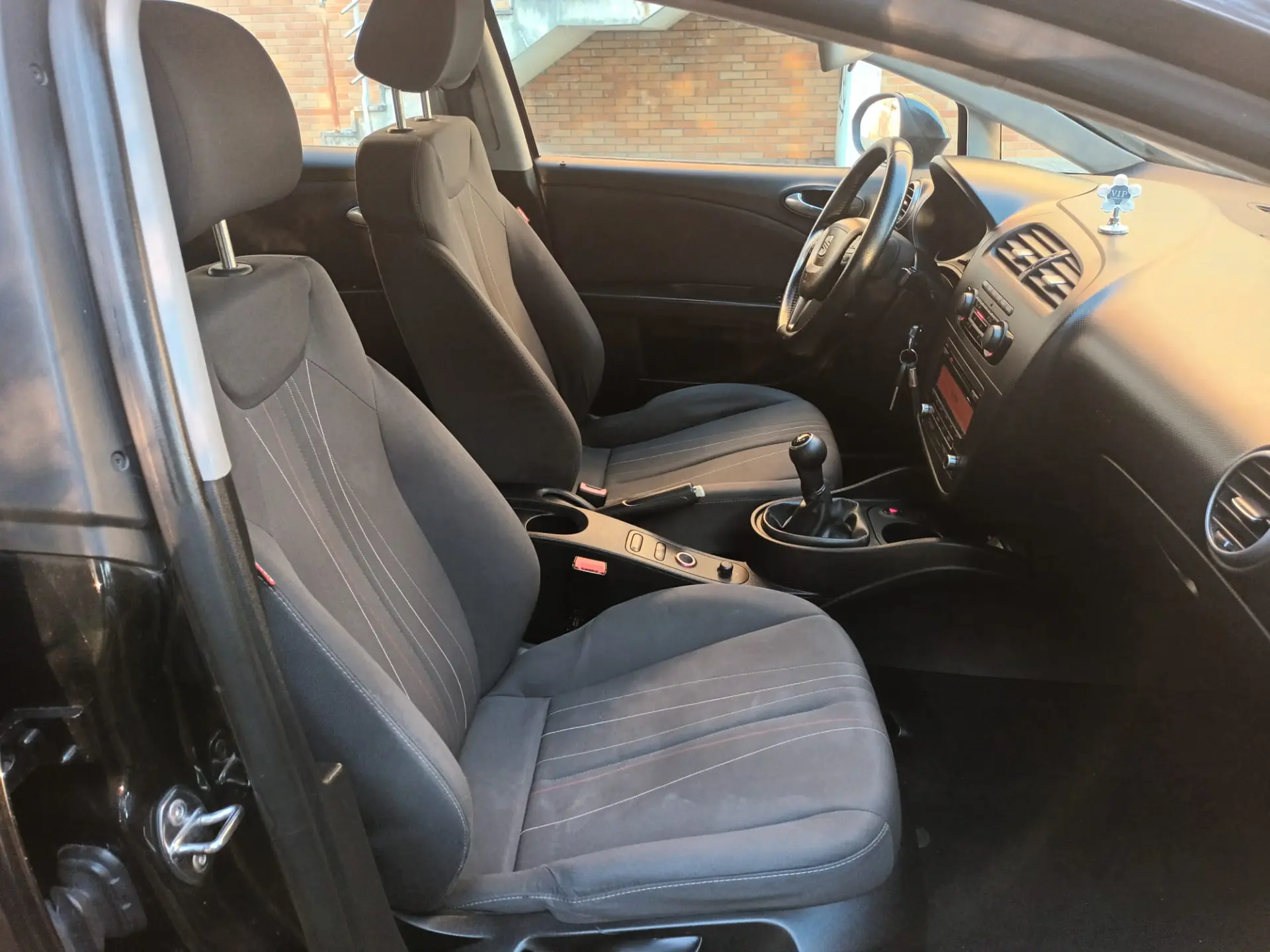 SEAT Leon 1.6 TDI Reference 11