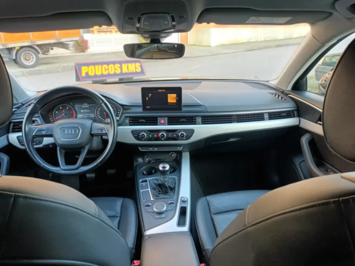 Audi A4 Avant 2.0 TDI Advance 10