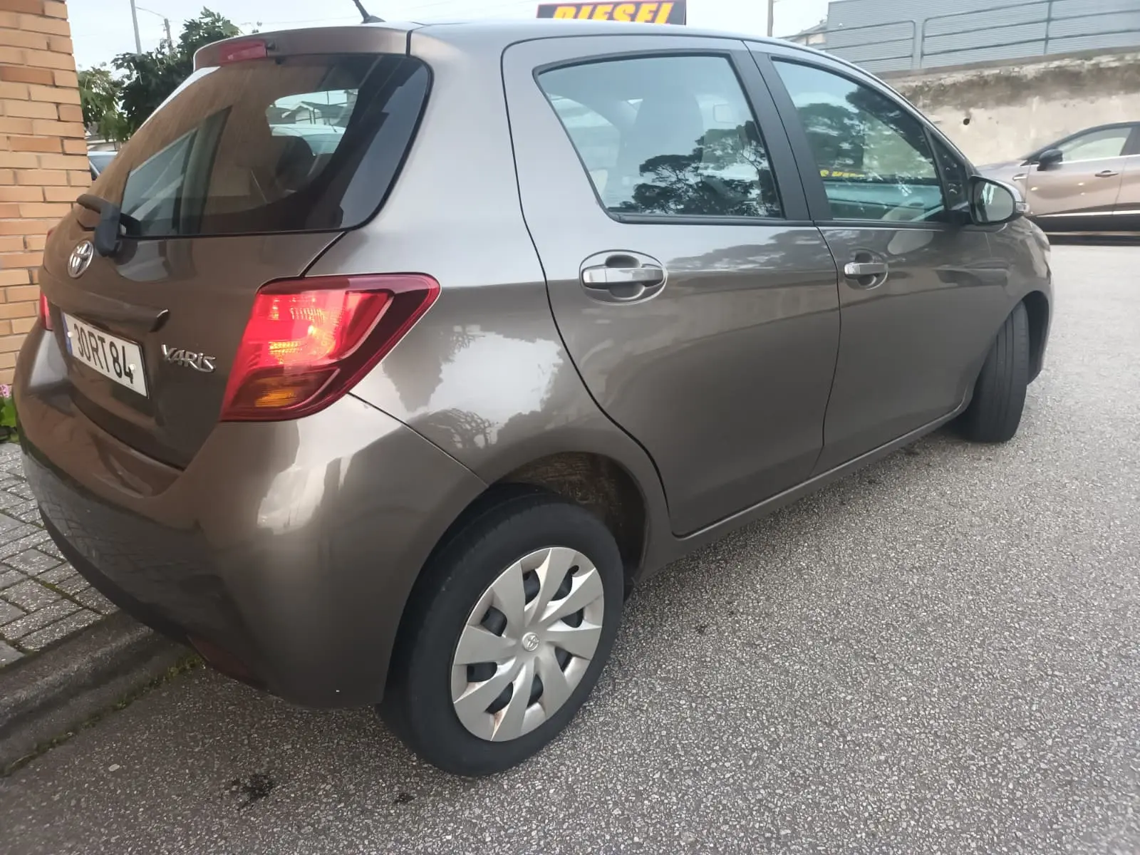 Toyota Yaris 1.4 D-4D Comfort 8