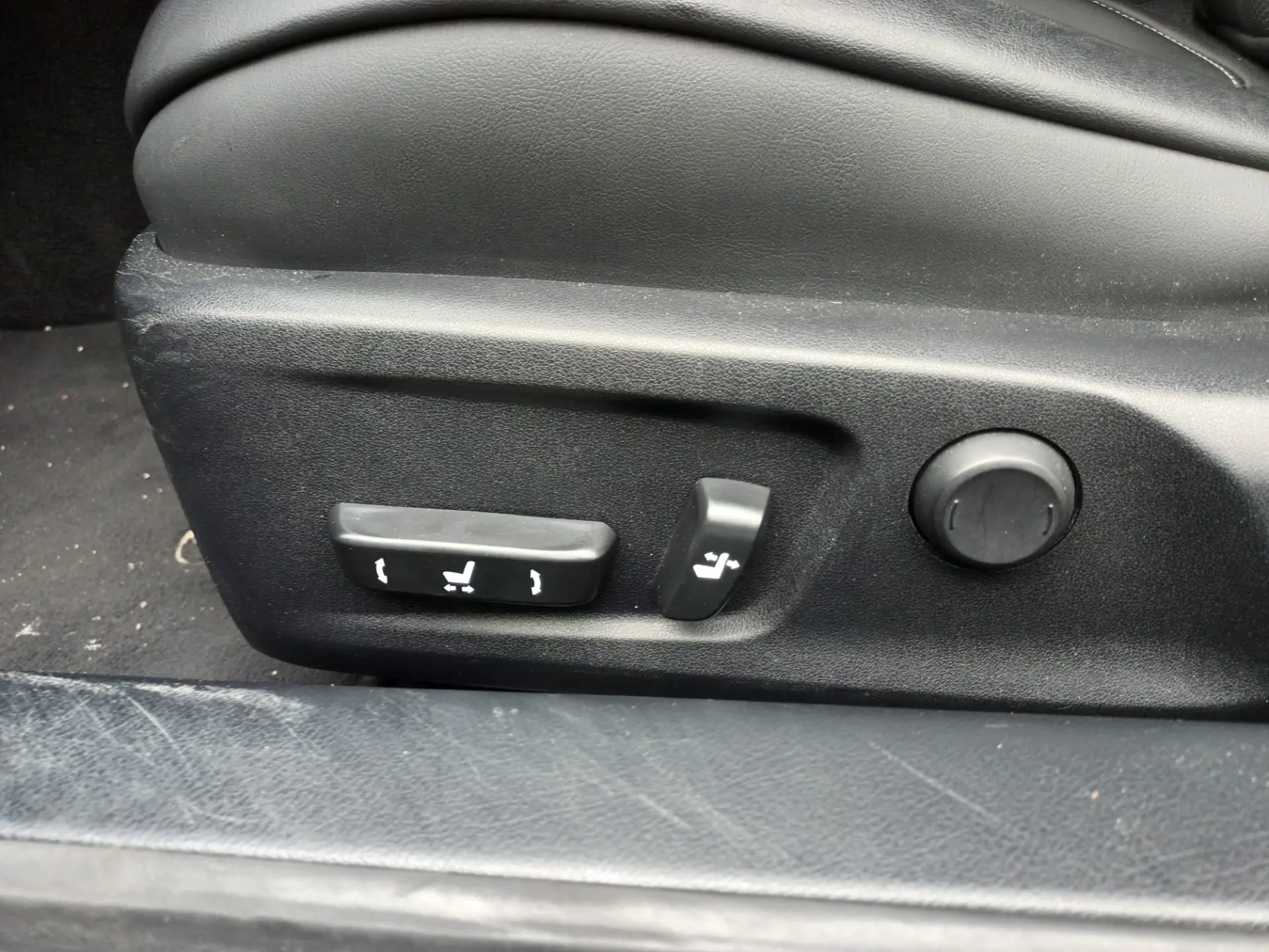 Lexus RC 300h F Sport 19