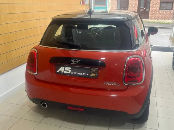 MINI 3 Portas Cooper D Aut. 3