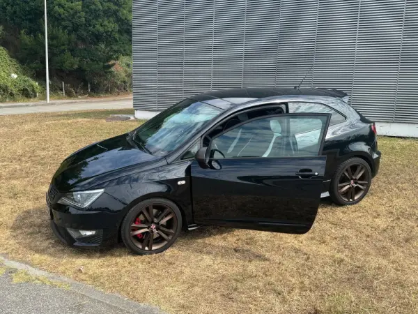 SEAT Ibiza 1.8 TSI Cupra 6
