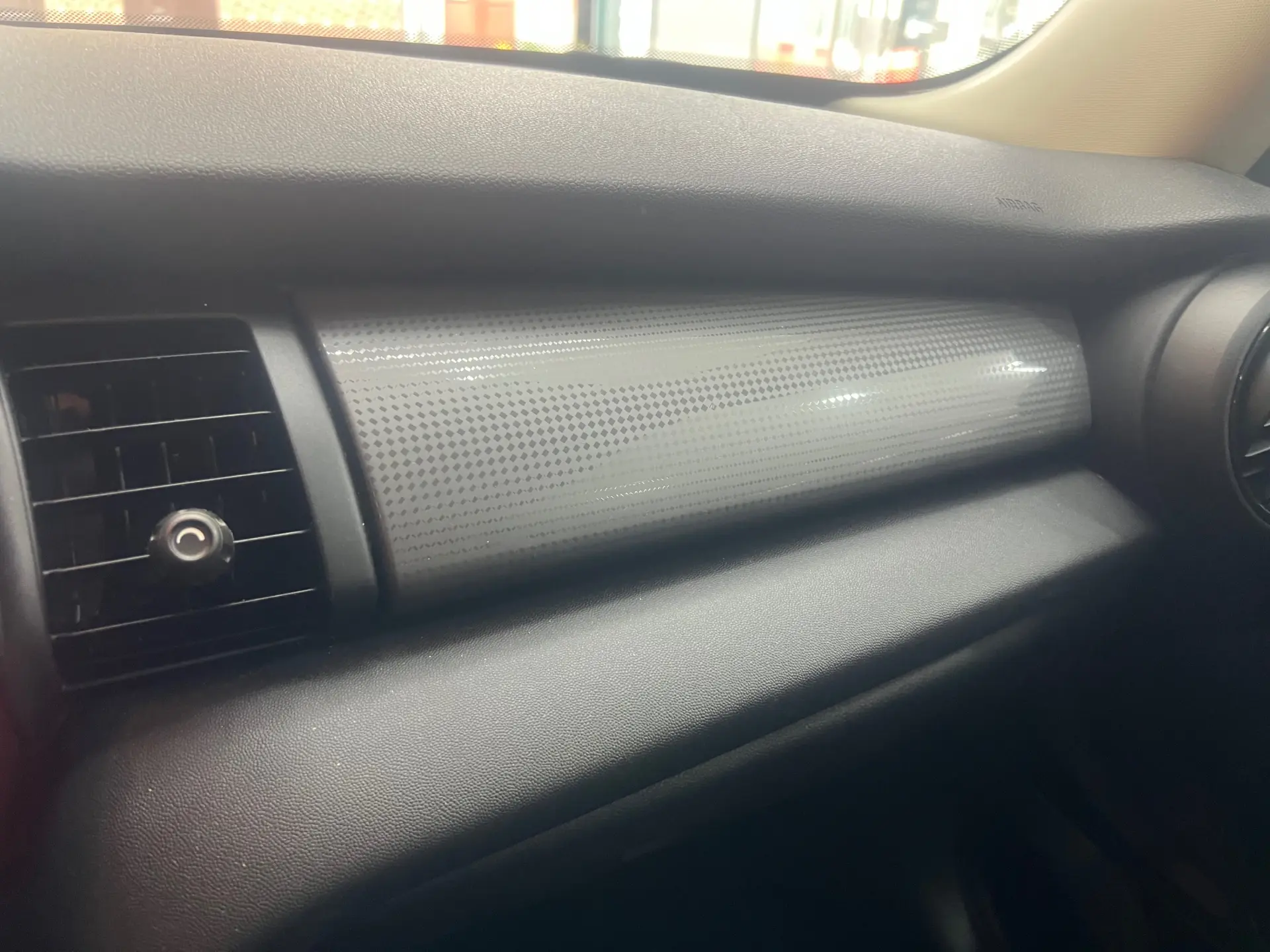 MINI 3 Portas Cooper D Aut. 8